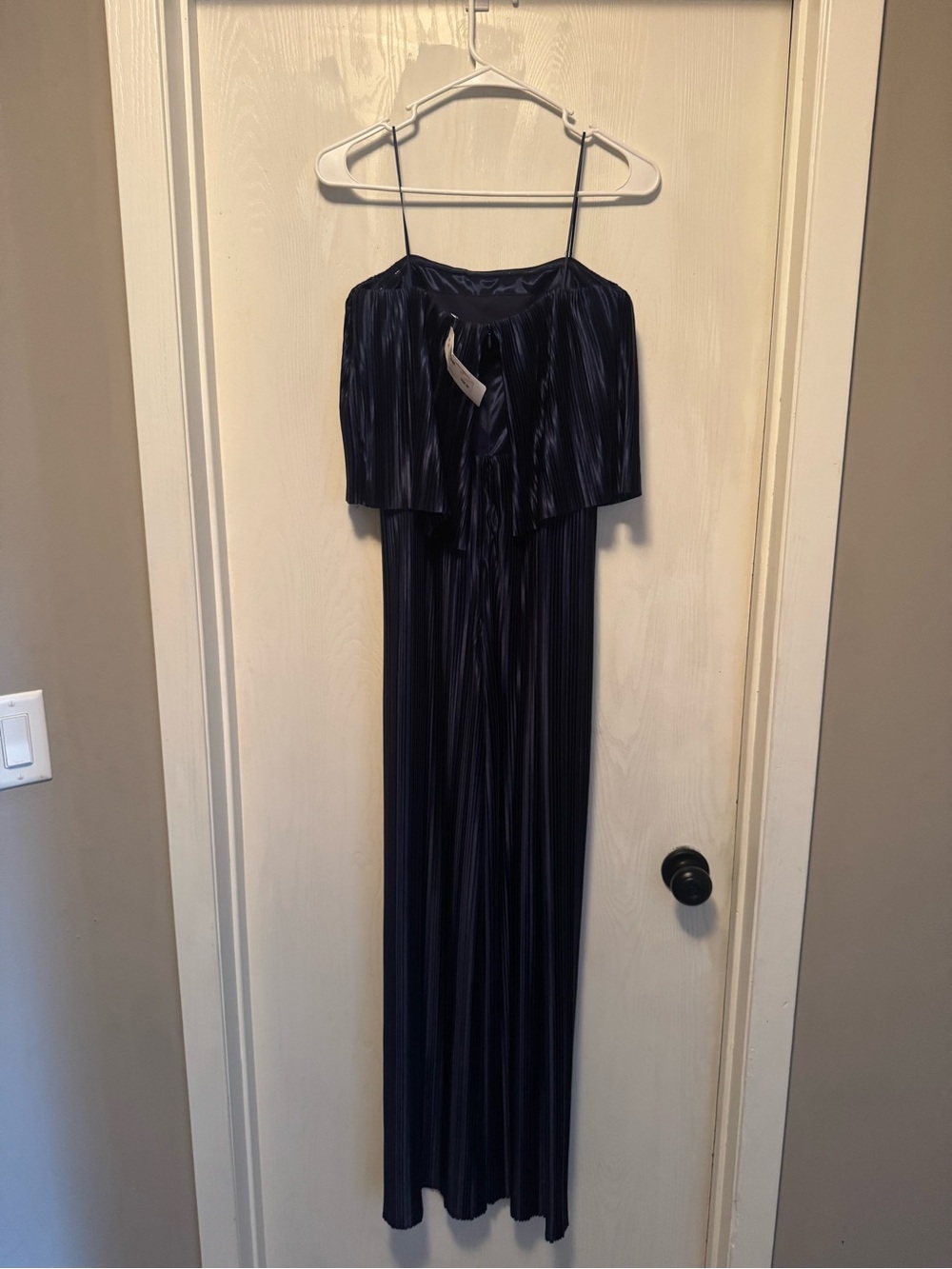 Amanda Uprichard Off-Shoulder Navy Pleated Maxi Dress – Size Small – NEW
